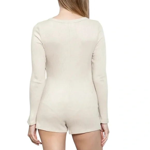 **NWT* BOUTIQUE Ribbed Soft Lounge Wear Romper - Picture 2 of 2